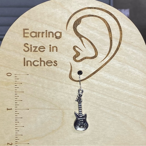 NEW Silvertone Guitar Earrings - Picture 2 of 2